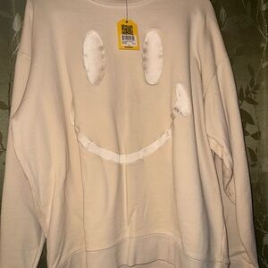 Market X Smily collab 2xl Fits more like xl